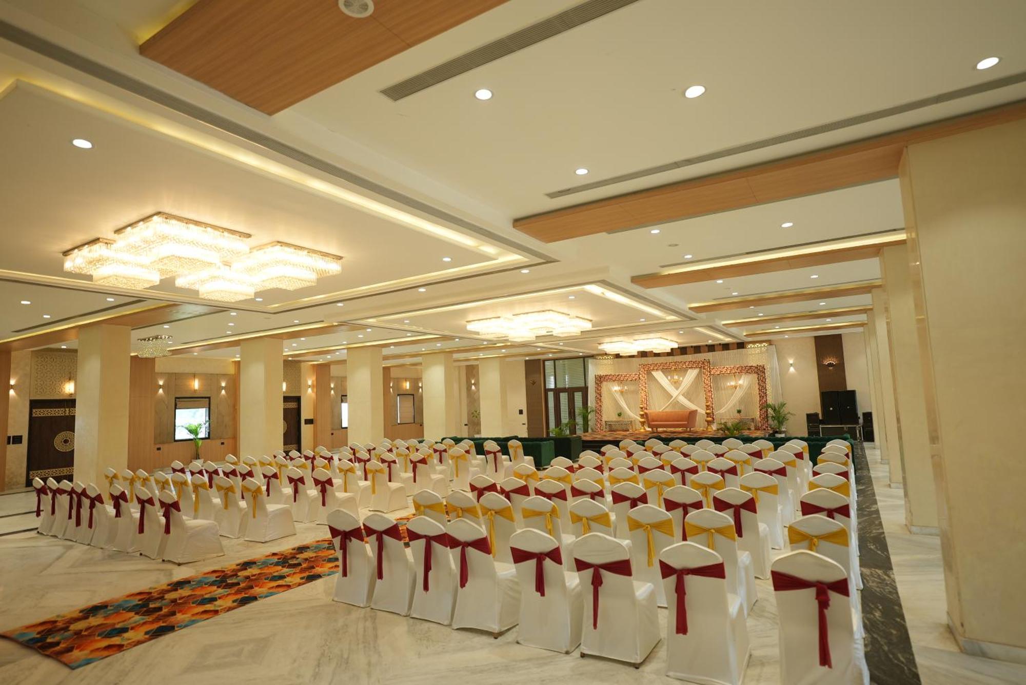 Palak Palace Hotels And Resort Bhopal Ngoại thất bức ảnh
