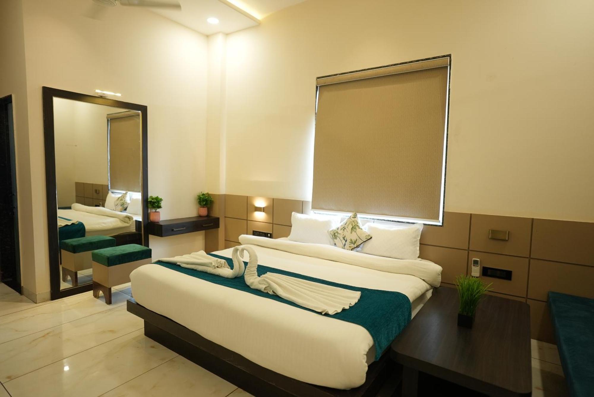 Palak Palace Hotels And Resort Bhopal Ngoại thất bức ảnh